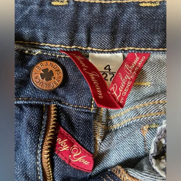 Classic Blue Women's Jeans - Picture 4 of 4